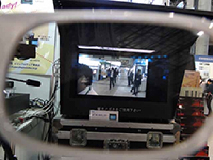超高精細4K-3D立体視のデモ