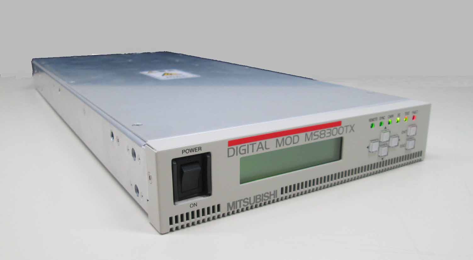 三菱電機の衛星通信用HDTV高速モデム。