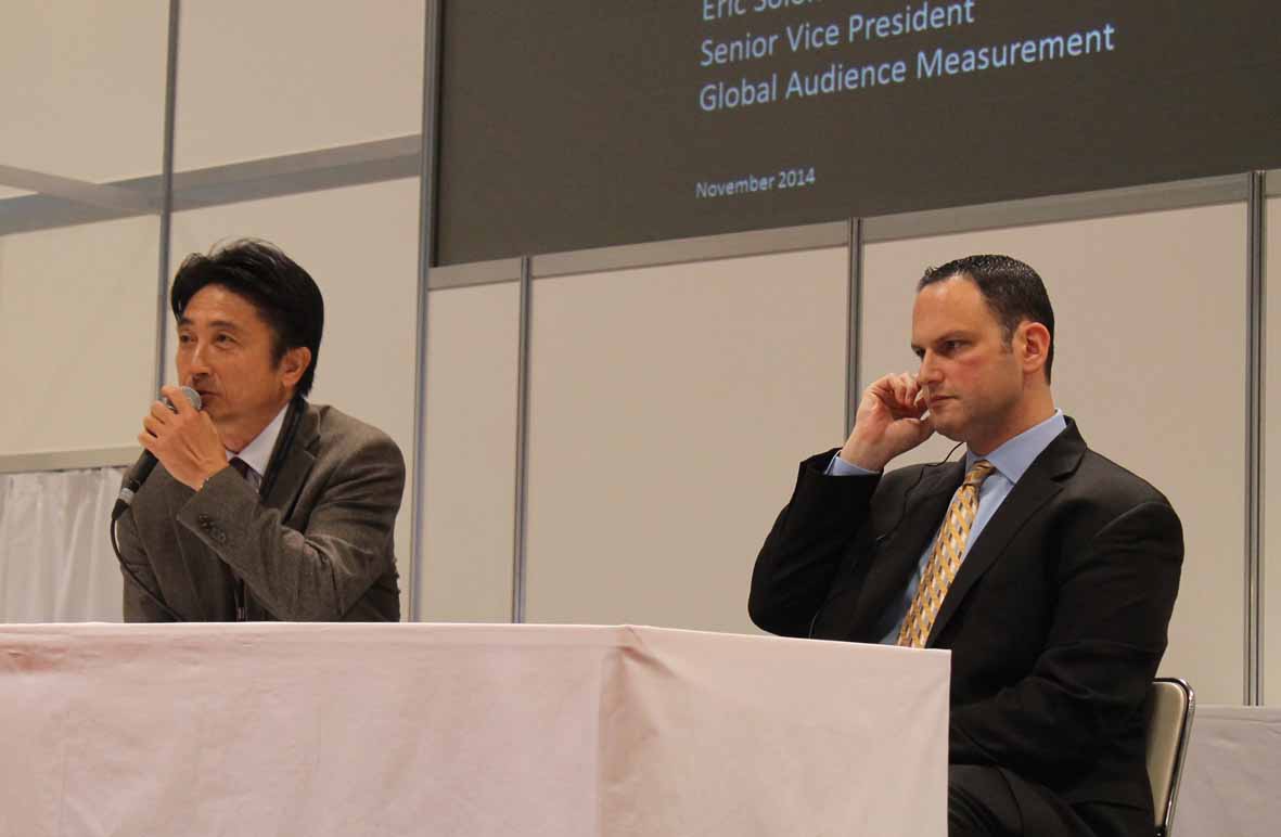ニールセン株式会社・代表取締役会長兼CEO 福徳俊弘氏(左)も参加