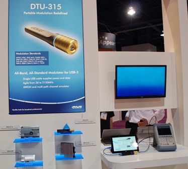写3:最近のメディア環境に応える各種デバイスを出展したDekTec